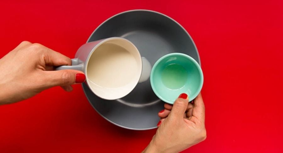 Mezcla leche y aceite vegetal