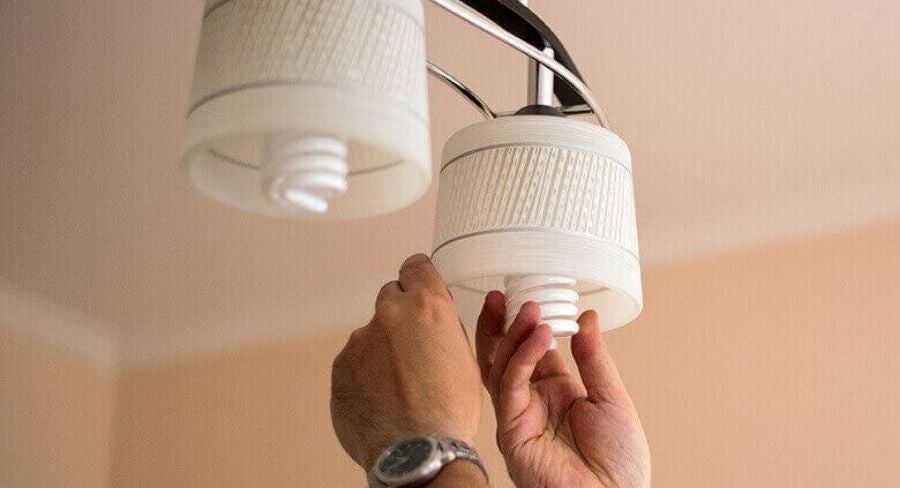 Reemplazando bombilla