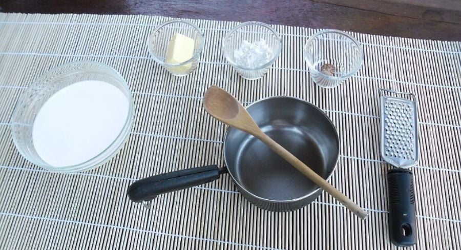 Ingredientes para preparar salsa bechamel