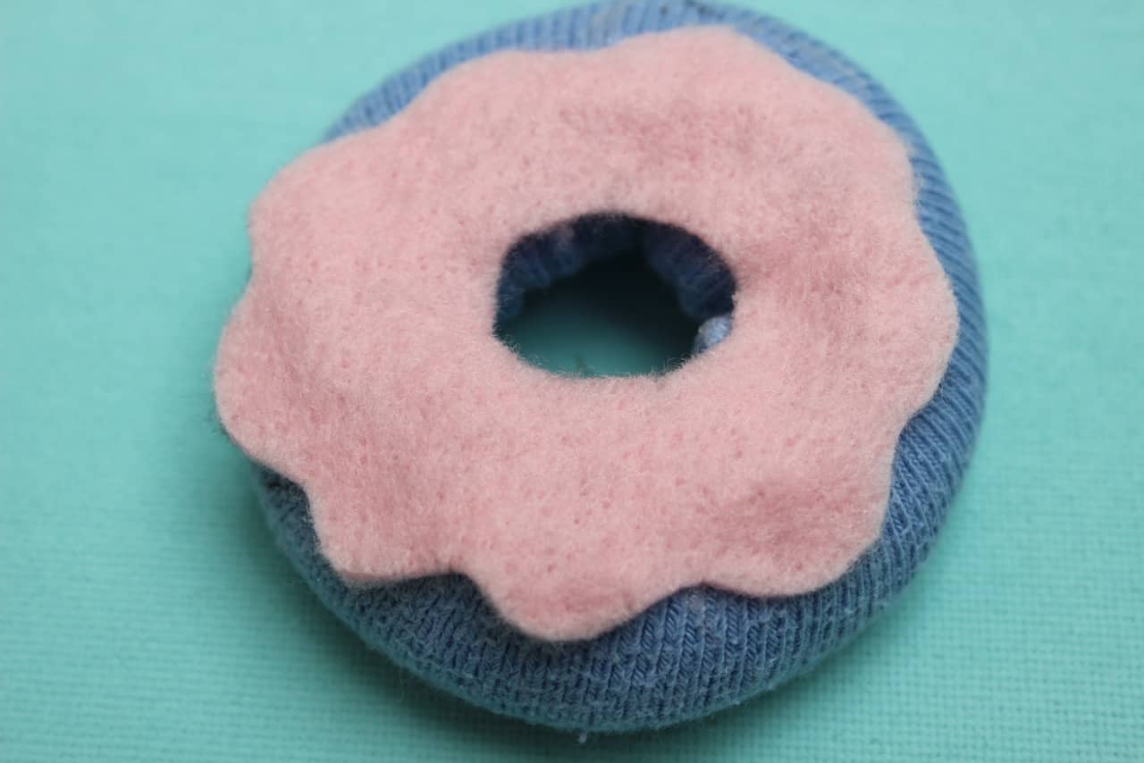 Instrucción 5 para realizar dona en tela