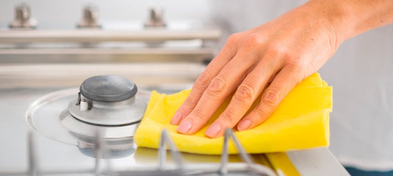 Parrilla de la estufa con jabón 