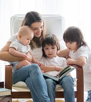 mamas-que-trabajan-en-oficinas-tambien-son-mamas-presentes-thumbnail