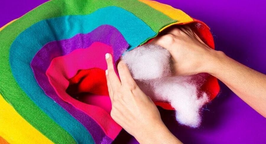 Cómo hacer cojines decorativos en casa