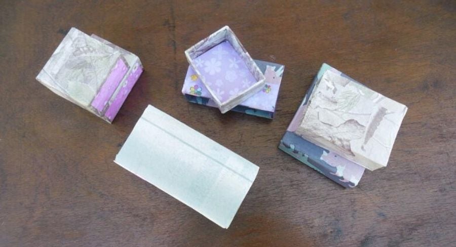 Paso a paso para hacer un organizador de escritorio en cartón