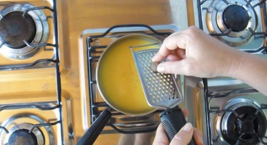 Cómo preparar salsa bechamel 4