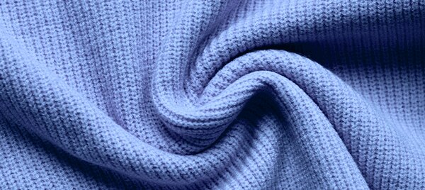 Clasifica las prendas según su tejido para cuidarlas mejor al lavar.