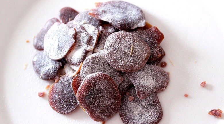 pastillas de gengibre sobre la mesa