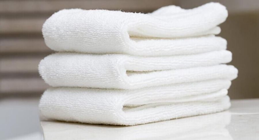 Cómo quitar manchas de tinta de la ropa