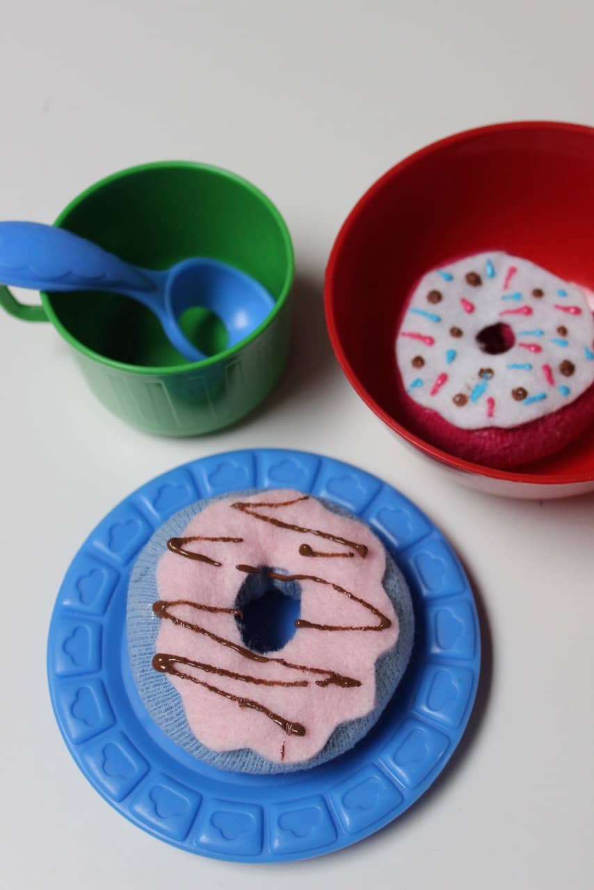 Dona en tela realizada