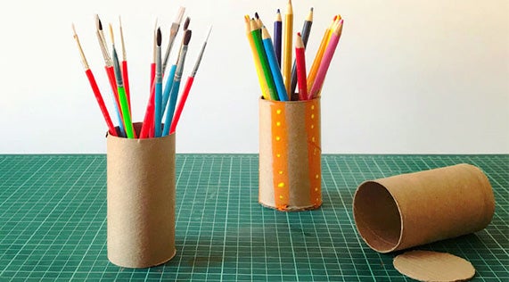 Los tubos de cartón sirven para guardar muchas cosas, úsalos en casa